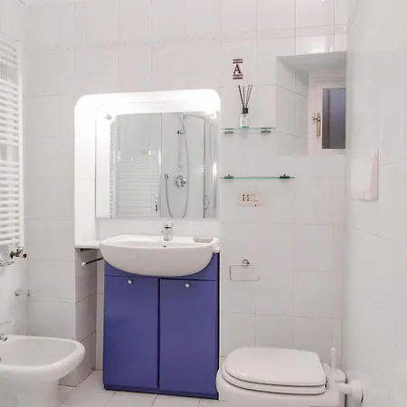 Cris House By Toh Solution